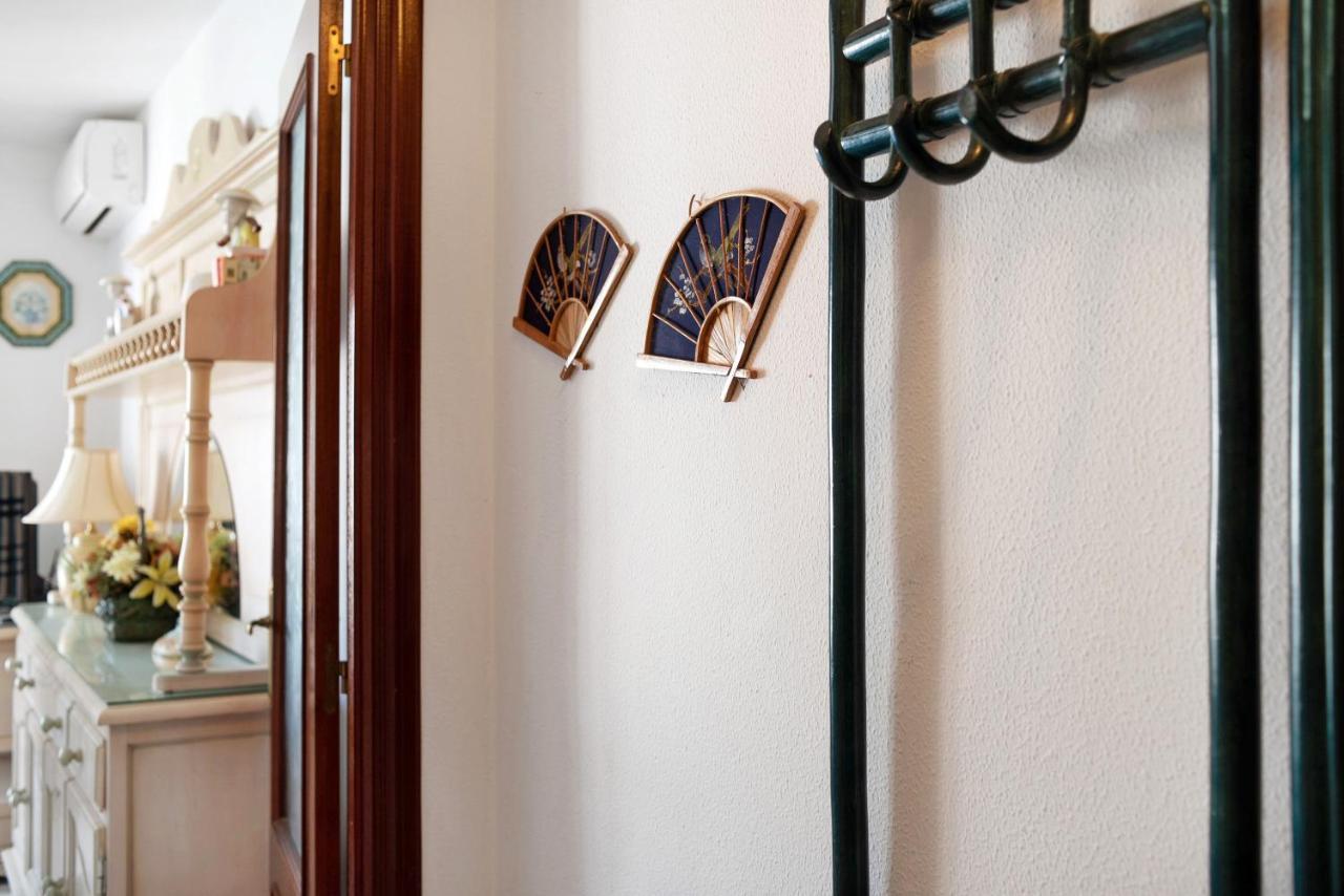 Apartamento Mercedes Conil De La Frontera Bagian luar foto