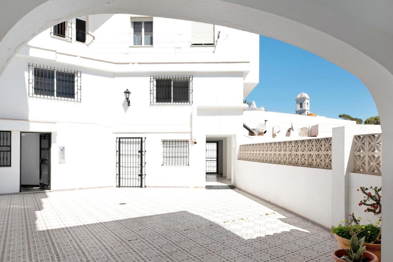 Apartamento Mercedes Conil De La Frontera Bagian luar foto